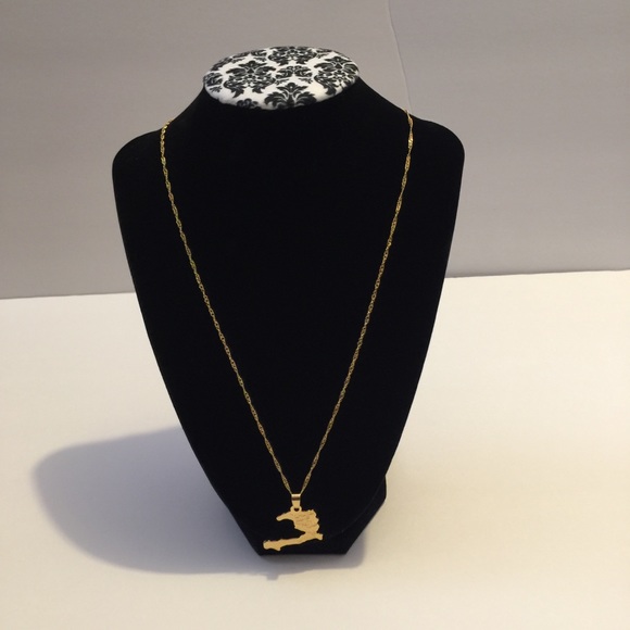 🇭🇹 Haiti Gold Plated Pendent Necklace 🇭🇹 - Picture 3 of 6